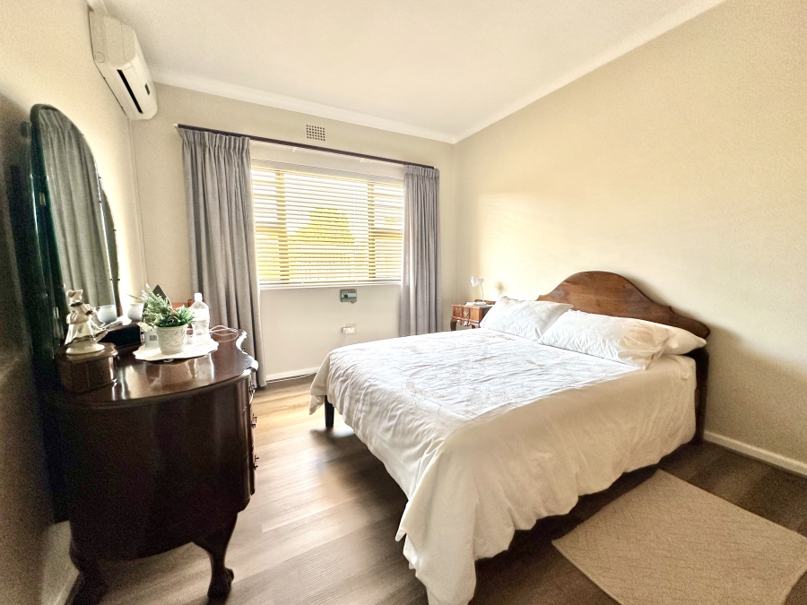 To Let 3 Bedroom Property for Rent in Panorama Western Cape
